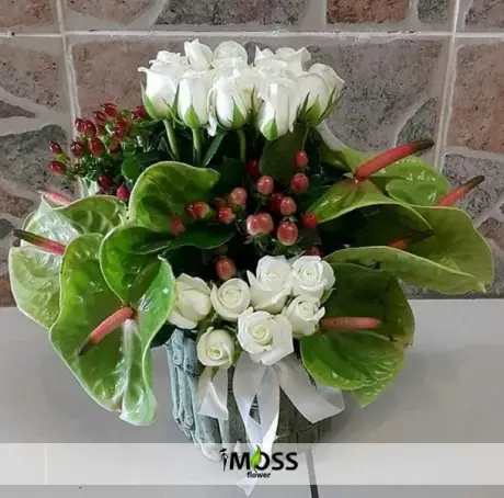 Özel Beyaz Gül Ve Anthorıum Aranjmanı