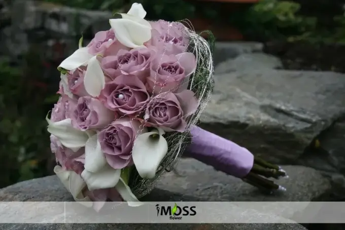 Lila Gül Ve Gala Gelin Buketi